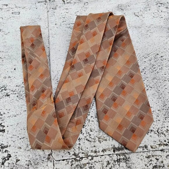 Van Heusen Men Tie Handmade 100% Silk Necktie Classic Tie - Picture 1 of 9